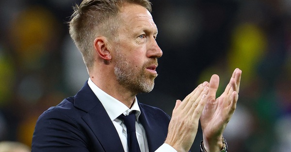 HLV Graham Potter chảy máu tai sau trận thắng Tunisia: Cú sốc tại World Cup 2026 - hình ảnh - winjun88.com HLV Graham Potter chảy máu tai sau trận thắng Tunisia: Cú sốc tại World Cup 2026 - hình ảnh - winjun88.com