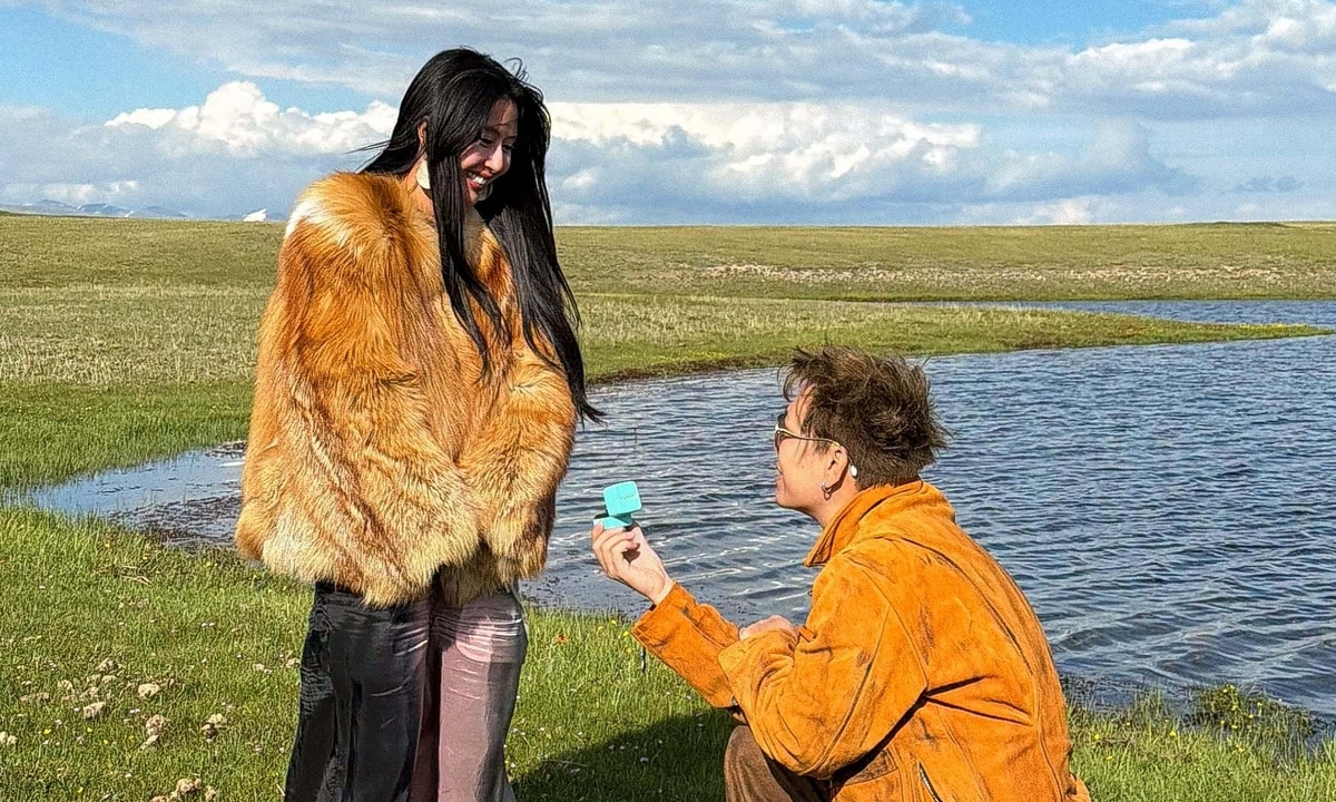 JUN88 chính thức: Quỳnh Anh Shyn nhận lời cầu hôn tại Kyrgyzstan - hình ảnh - winjun88.com