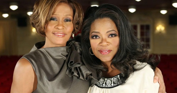 Gia đình Whitney Houston phản ứng gay gắt trước tuyên bố gây tranh cãi của Oprah Winfrey - hình ảnh - winjun88.com Gia đình Whitney Houston phản ứng gay gắt trước tuyên bố gây tranh cãi của Oprah Winfrey - hình ảnh - winjun88.com