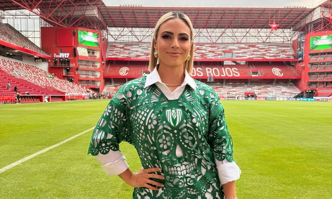 Áo World Cup lấy cảm hứng từ Lễ hội Người chết gây sốt cộng đồng fan - hình ảnh - winjun88.com