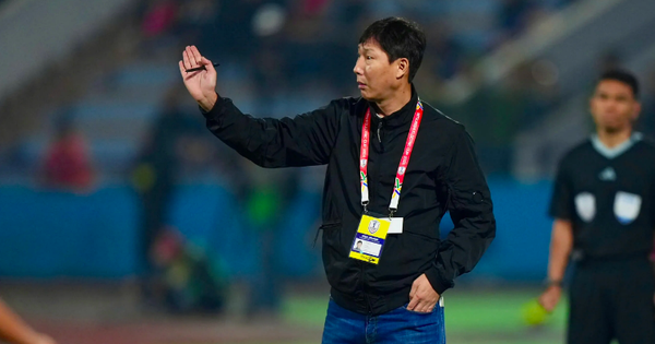 HLV Kim Sang-sik tạm rời U.23 Việt Nam để dồn sức cho FIFA ASEAN Cup 2026 - hình ảnh - winjun88.com