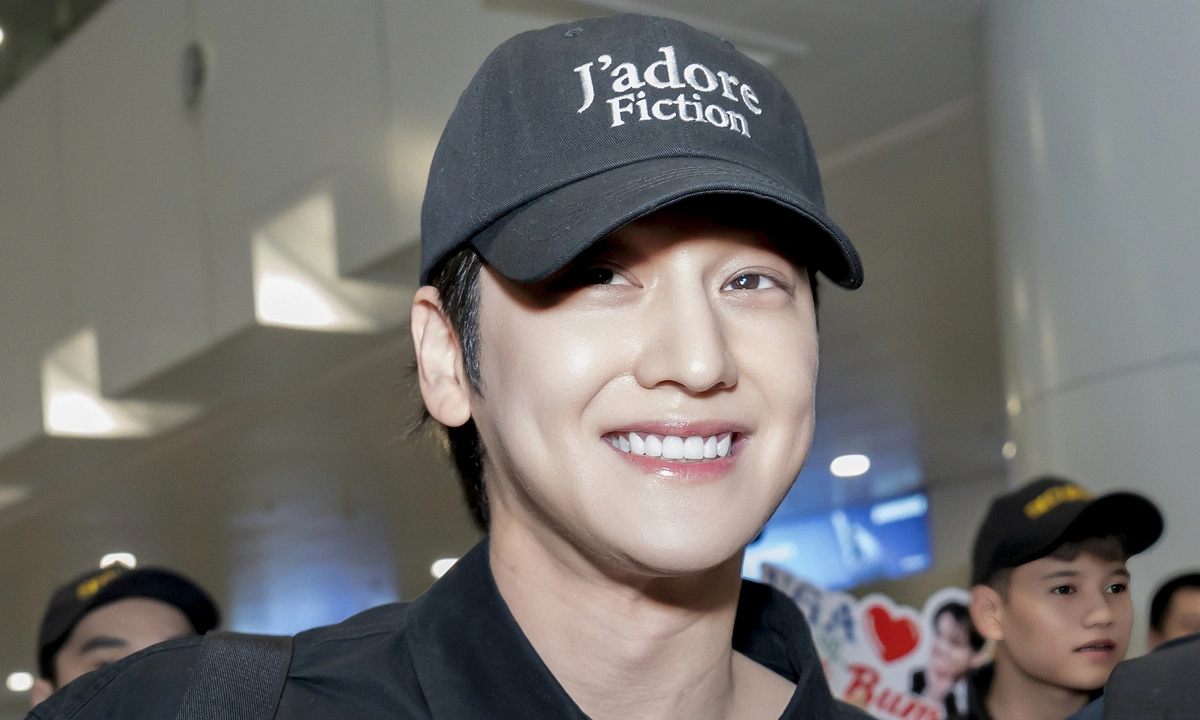 JUN88 chính thức: Mỹ nam ‘Vườn sao băng’ Kim Bum đến Hà Nội, fan Việt háo hức - hình ảnh - winjun88.com
