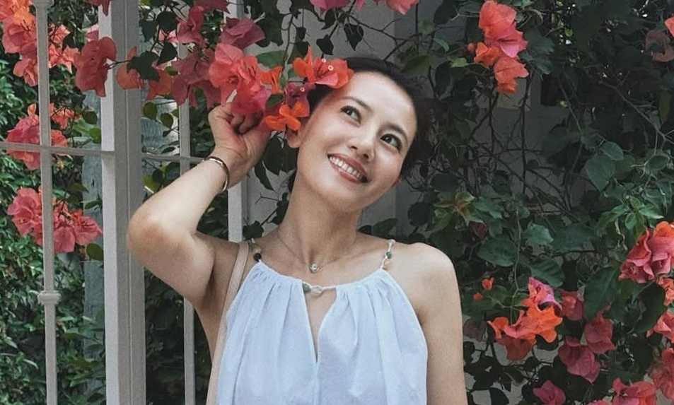 Phong cách đời thường của ‘Chu Chỉ Nhược’ Cao Viên Viên và điểm hẹn giải trí JUN88 Việt Nam - hình ảnh - winjun88.com Phong cách đời thường của ‘Chu Chỉ Nhược’ Cao Viên Viên và điểm hẹn giải trí JUN88 Việt Nam - hình ảnh - winjun88.com