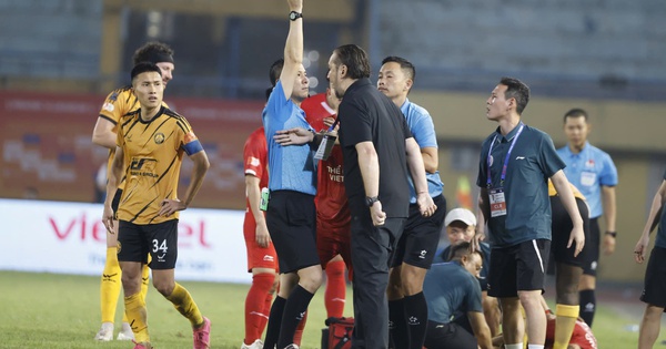 HLV Popov dọa rời V-League sau trận hòa với Công an TP.HCM - hình ảnh - winjun88.com HLV Popov dọa rời V-League sau trận hòa với Công an TP.HCM - hình ảnh - winjun88.com