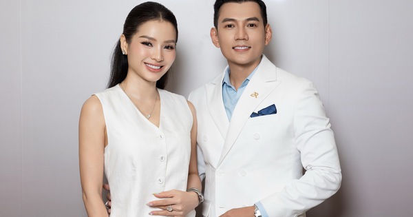 Phương Trinh Jolie rạng rỡ dự khai trương cơ sở kinh doanh của chồng Lý Bình - hình ảnh - winjun88.com Phương Trinh Jolie rạng rỡ dự khai trương cơ sở kinh doanh của chồng Lý Bình - hình ảnh - winjun88.com