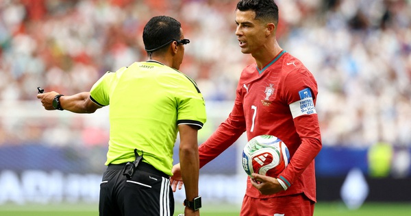 Ronaldo từ chối bình luận về Messi, JUN88 mang đến trải nghiệm cá cược thể thao đỉnh cao - hình ảnh - winjun88.com Ronaldo từ chối bình luận về Messi, JUN88 mang đến trải nghiệm cá cược thể thao đỉnh cao - hình ảnh - winjun88.com