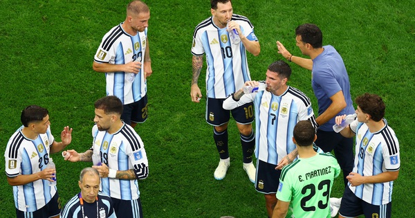 Messi răm rắp tuân lệnh, không bao giờ ‘cãi’ HLV Scaloni nửa lời, đủ tuyệt kỹ đấu… World Cup 2030 - hình ảnh - winjun88.com Messi răm rắp tuân lệnh, không bao giờ ‘cãi’ HLV Scaloni nửa lời, đủ tuyệt kỹ đấu… World Cup 2030 - hình ảnh - winjun88.com