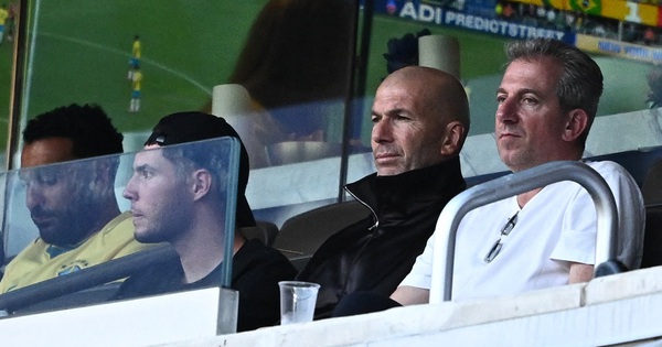Zidane đến xem con trai đối đầu Messi, thay vì dự khán trận Pháp gặp Senegal: Tình phụ tử!: góc nhìn mới cho người chơi Việt - hình ảnh - winjun88.com