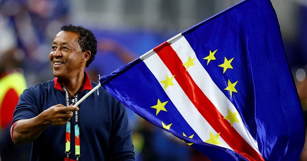 HLV Cabo Verde xúc động tạm biệt World Cup, dành lời khen đặc biệt cho Argentina - hình ảnh - winjun88.com