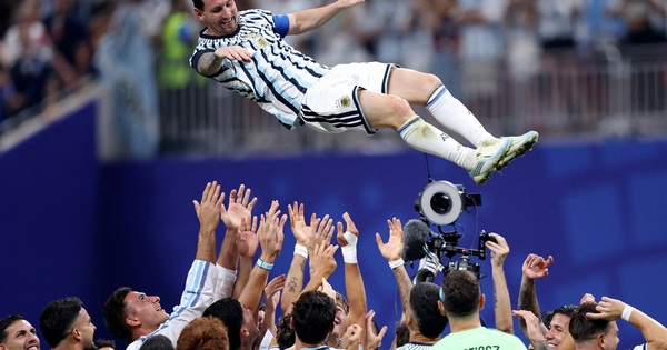 Roy Keane ca ngợi tinh thần ‘chiến đấu đường phố’ của Argentina sau kỳ tích lội ngược dòng không tưởng: góc nhìn mới cho người chơi Việt - hình ảnh - winjun88.com