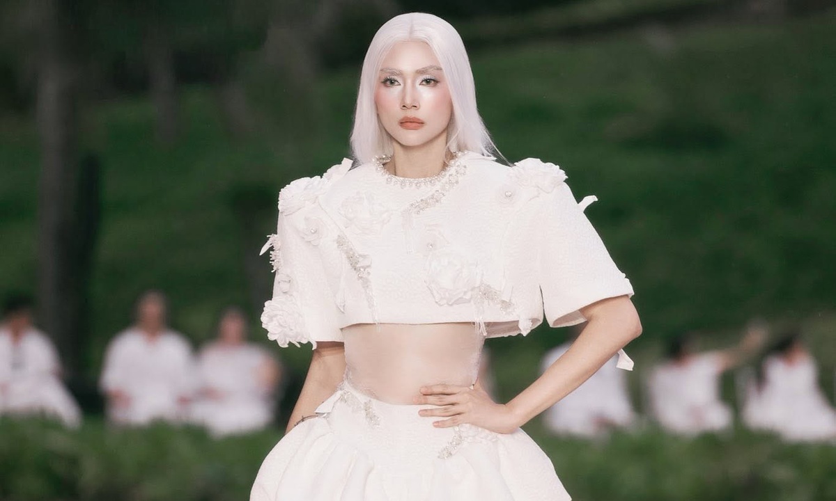 Link vào nhà cái JUN88: Võ Hoàng Yến catwalk ấn tượng trên môtô địa hình - hình ảnh - winjun88.com Link vào nhà cái JUN88: Võ Hoàng Yến catwalk ấn tượng trên môtô địa hình - hình ảnh - winjun88.com