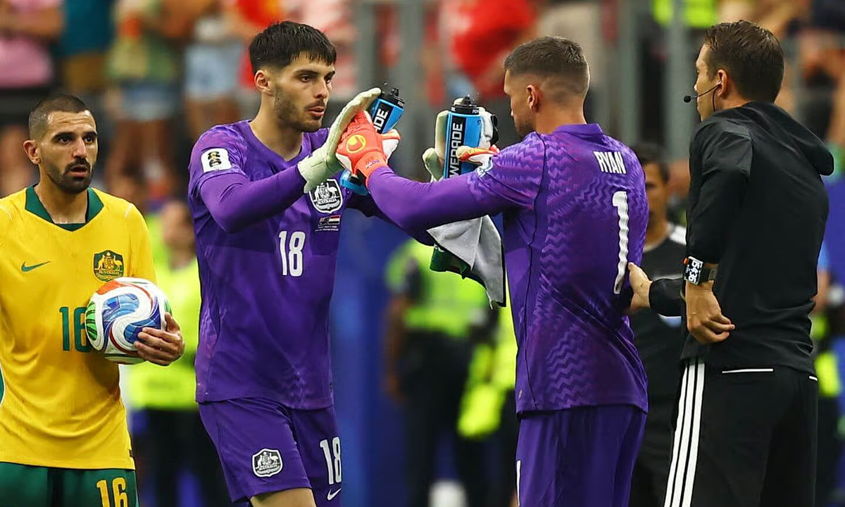 Thay thủ môn trước loạt luân lưu, Australia vẫn gục ngã trước Ai Cập tại World Cup 2026 - hình ảnh - winjun88.com Thay thủ môn trước loạt luân lưu, Australia vẫn gục ngã trước Ai Cập tại World Cup 2026 - hình ảnh - winjun88.com